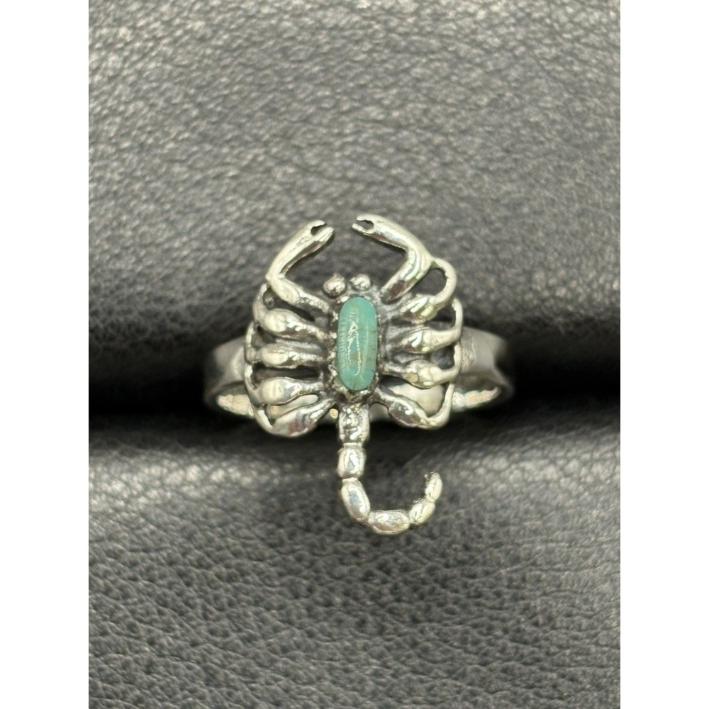 New Condition Sterling Silver Turquoise Scorpion Ring Size 7 J17